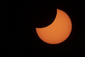 Eclipse solar 2022: Así se observó el fenómeno astronómico desde territorio chileno