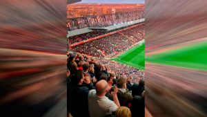 VIDEO| Conmovedor: Hinchas del Liverpool homenajean a Cristiano tras muerte de su hijo