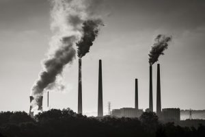 ONU y Cambio Climático: "Las buenas intenciones no reducirán las emisiones a la mitad"