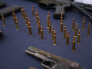 Matanza en Texas: Las razones por la cual es tan fácil portar armas de fuego en EE.UU.