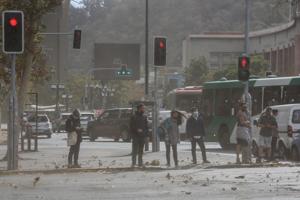 ¿Lloverá en Santiago? Revisa el pronóstico del tiempo para esta semana