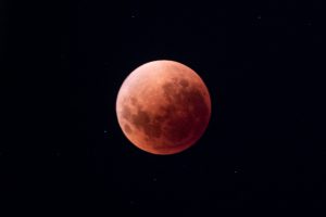FOTOS| Chile se deleita con el espectáculo de la “Luna de Sangre” debido a nuevo eclipse