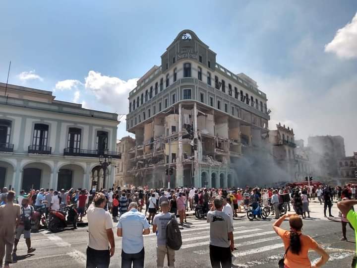 Explosión en La Habana: Reportan al menos ocho fallecidos y una decena de desaparecidos