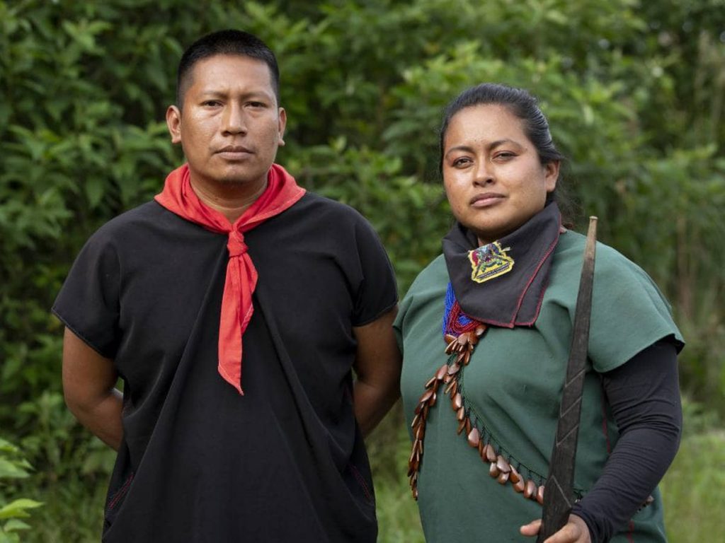 Dos líderes indígenas A’i kofan de Sinangoe de Ecuador ganan Premio Ambiental Goldman