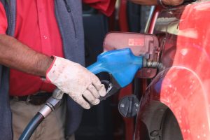 ENAP anuncia nueva alza en precio de los combustibles de hasta $12 por litro