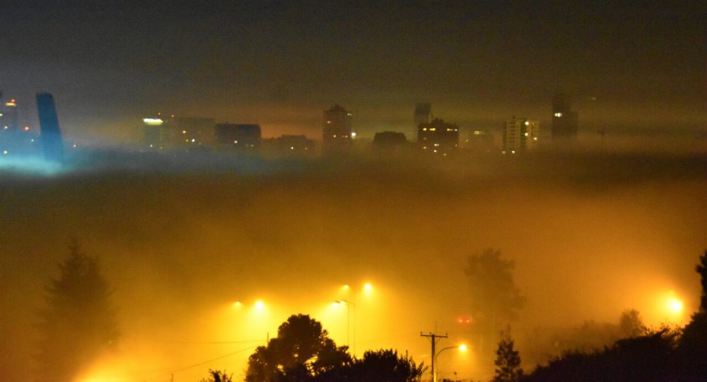 Chile es de los 50 países con el aire más sucio del mundo, y segundo en Latinoamérica