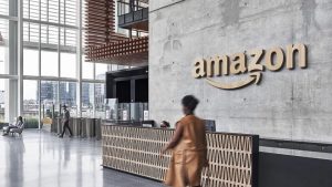 Amazon anuncia que empezará a entregar pedidos con drones