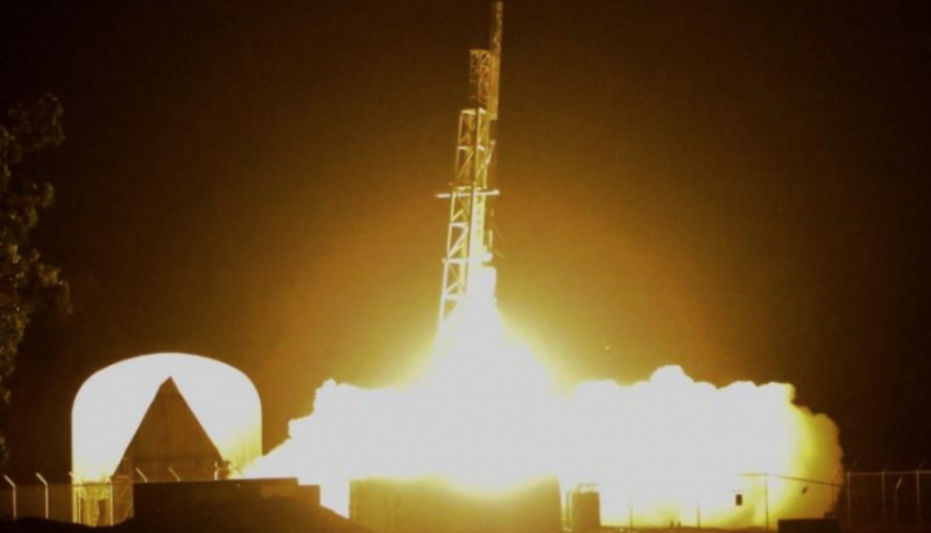 La NASA lanza al espacio en Australia su primer cohete comercial fuera de EE.UU.