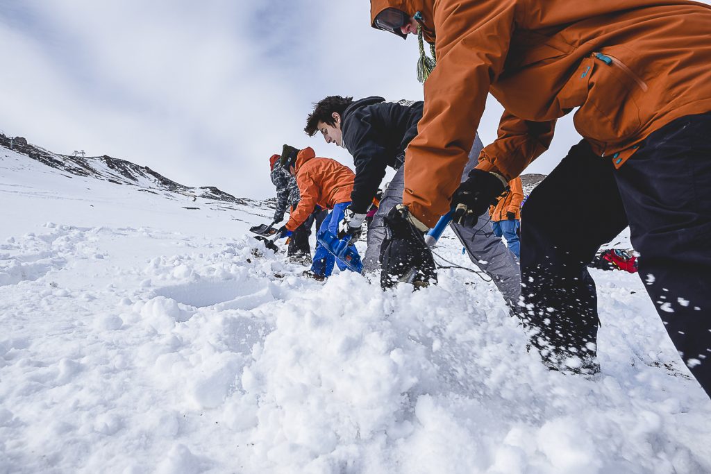 ONG Andes Consciente realiza jornadas sobre seguridad para montañistas y deportistas