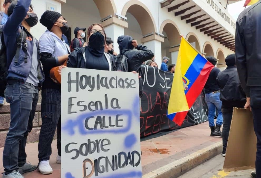 Masivas protestas en Ecuador: Comunidad indígena exige congelamiento de precios