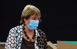 La condena de Bachelet por revocación del derecho al aborto en EE.UU: “Es un enorme golpe”