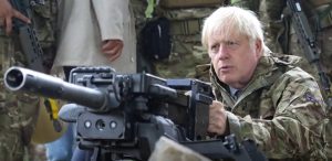 ONG: Policía admite no interrogó a Boris Johnson sobre dos fiestas a las que asistió