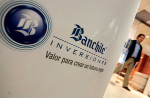 Sindicato de BanChile depone huelga y acusa prácticas antisindicales del Grupo Luksic