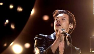 Harry Styles cancela concierto en Copenhague tras tiroteo en centro comercial