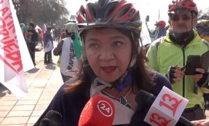 Alcaldesa Claudia Pizarro: “Me desataré tuiteando” por el Apruebo fuera de horario laboral