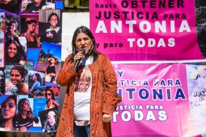 VIDEO| Mamá de Antonia Barra y suicidios femicidas: “En esta agrupación hay 15 mamás que han perdido a sus hijas”