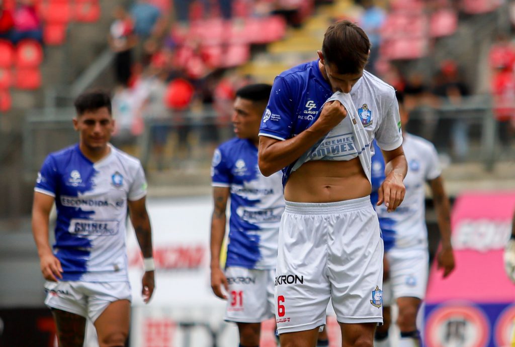 “Nos quedamos sin ropa para jugar contra Colo Colo”: Antofagasta es víctima de la delincuencia