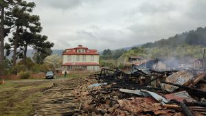 Monsalve no descarta extender Estado de Excepción tras atentado en Contulmo