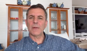 VIDEO| Desmienten otra vez a Gonzalo de la Carrera: Vacunas no contienen grafeno
