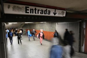 Metro informa que se restableció el servicio en toda la Línea 1