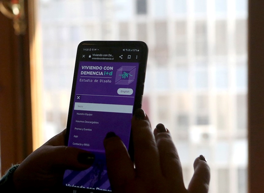 Investigadora chilena lanza app gratuita para adaptar viviendas para personas con demencia