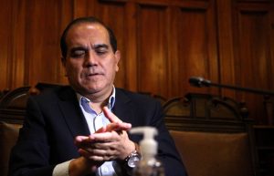 PR suspende militancia de Carlos Maldonado por apoyar al Rechazo: “No somos un gallinero”
