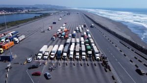 Trabajadores de la Unión Portuaria de Chile alcanzan acuerdo y deponen el paro