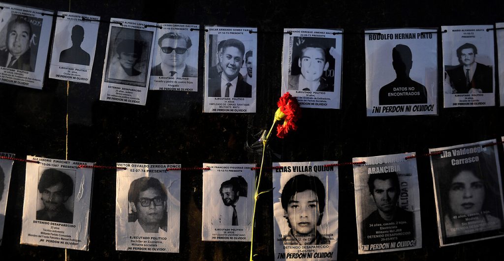 Gobierno activa plan para la búsqueda de 1.159 desaparecidos de la dictadura de Pinochet