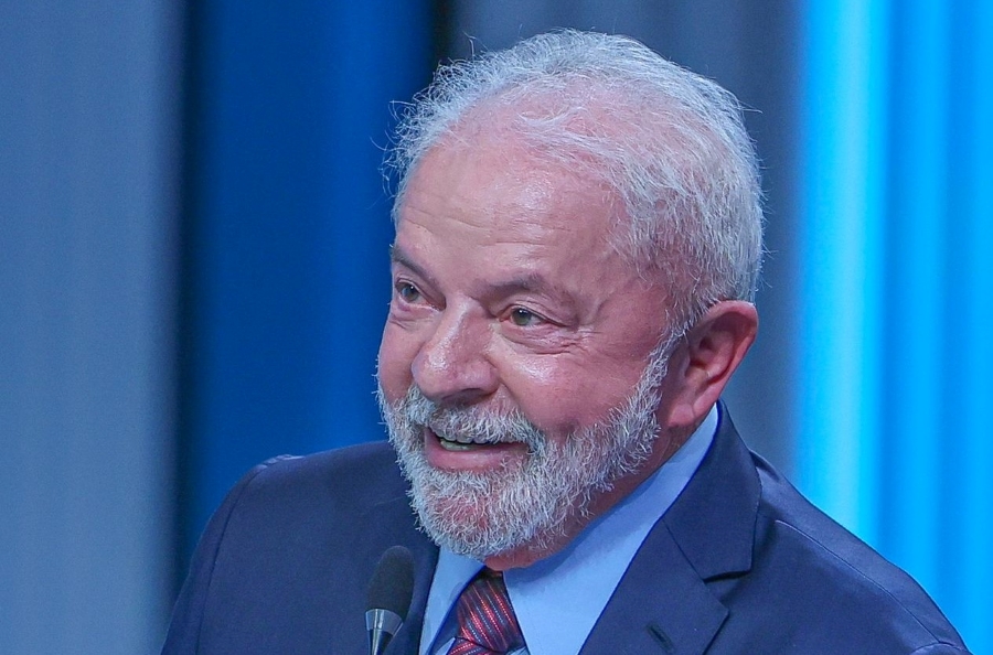 Lula, el principal blanco de ataques en último debate antes de las elecciones del domingo
