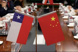 China confirma instalación de centro en Chile pero niega “cuartel policial secreto”