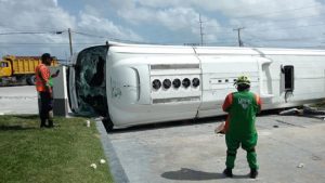 Punta Cana: Cancillería descarta turistas chilenos fallecidos tras el accidente de bus