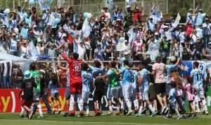 Cartelera de fútbol por TV: Magallanes busca histórico ascenso y Argentina tendrá tenso partido