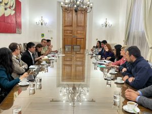 Subsecretario Monsalve destaca propuestas de alcaldes tras reunión por seguridad en La Moneda