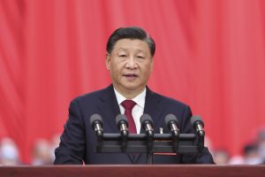 Xi presenta a la nueva cúpula de China en la que sus fieles copan todo el poder