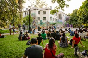 Con actividades gratuitas, Balmaceda Arte Joven celebra en el Parque Quinta Normal