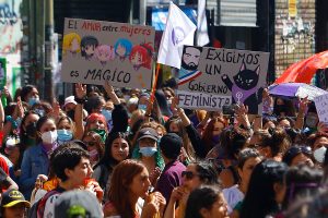 Encuesta Injuv: Seis reveladores gráficos sobre la juventud chilena