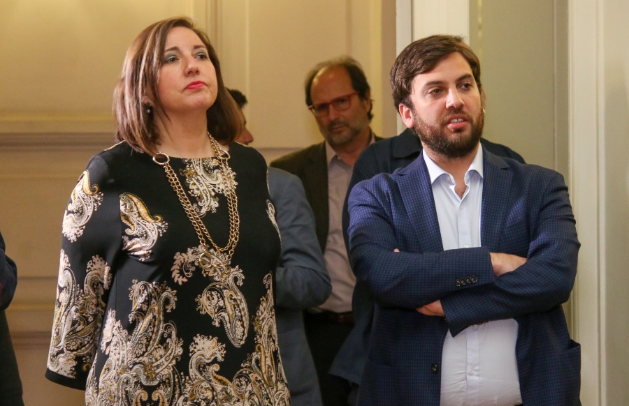 Paulina Vodanovic, presidenta del PS junto a Raúl Soto, diputado PPD- Foto: Agencia Uno