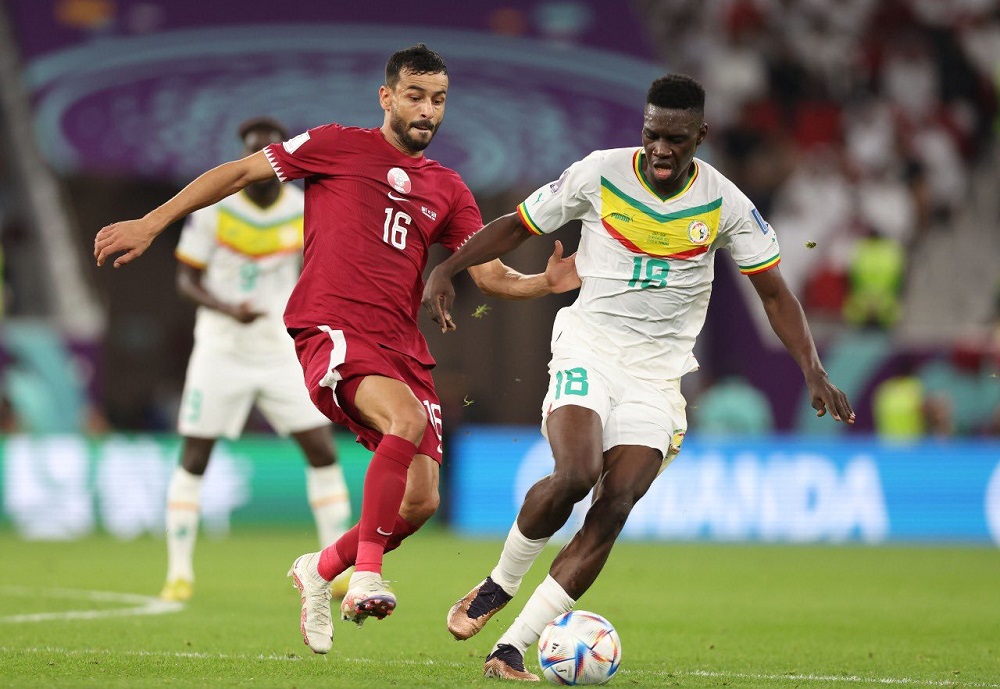 Qatar queda virtualmente eliminado de su propio Mundial tras caer ante Senegal