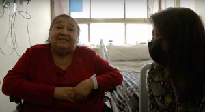 VIDEO| “Tengo un Presidente jovencito”: Mujer despierta del coma y ve el cambio de mando