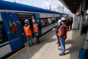 Mesa de trabajo logra primeros acuerdos para ampliar la red de trenes de pasajeros al sur