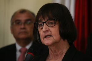 Rectora de U. de Chile repudia tesis relacionadas con pedofilia y anuncia acciones inmediatas