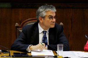 Pago de IVA por servicios en 2023: Marcel critica medida con frase sobre gobierno de Piñera