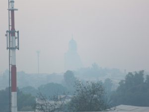 Alerta en Santiago por densa capa de humo: Estas son las recomendaciones a seguir
