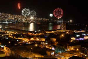 Año Nuevo sin fuegos artificiales: No autorizan shows pirotécnicos en Valparaíso y Viña