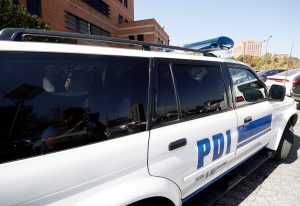 PDI suspende a dos detectives acusados de violar a conductora a la cual fiscalizaron