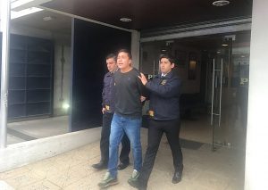 Seguirá en prisión preventiva: Justicia revoca modificar cautelares para Ernesto Llaitul
