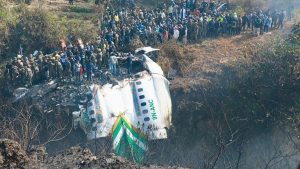 VIDEO| Avión se estrella en Nepal: Autoridades elevan a 68 las muertes confirmadas