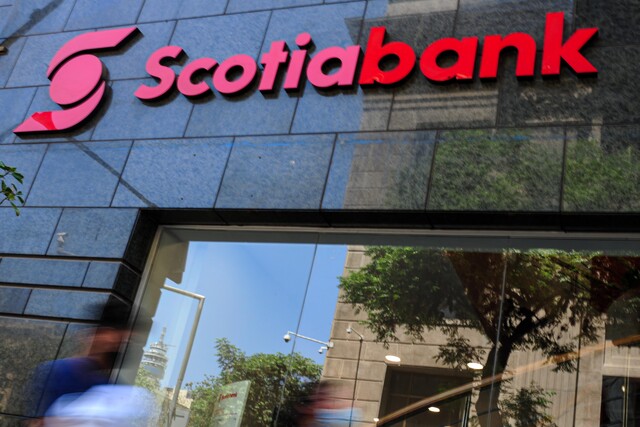 Trabajadores ganan juicio: Scotiabank deberá pagar deuda de más de $24.000 millones