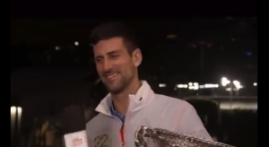 VIDEO| Djokovic celebra su título en Australian Open cantando una canción argentina