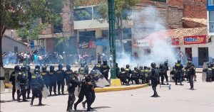 Protestas se expanden en el sur de Perú, con nuevos incidentes en Cusco